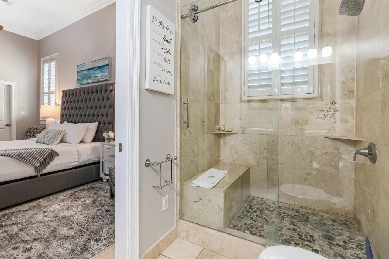 Hosteeva Modern Condo Near Magazine St & Close To Fq نيو أورلينز المظهر الخارجي الصورة