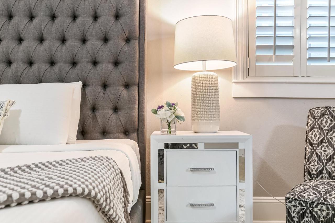 Hosteeva Modern Condo Near Magazine St & Close To Fq نيو أورلينز المظهر الخارجي الصورة